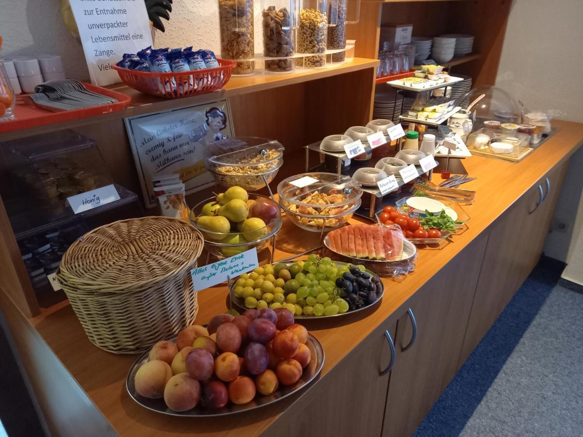 Saalfeld Saale Hotel Am Hohen Schwarm מראה חיצוני תמונה